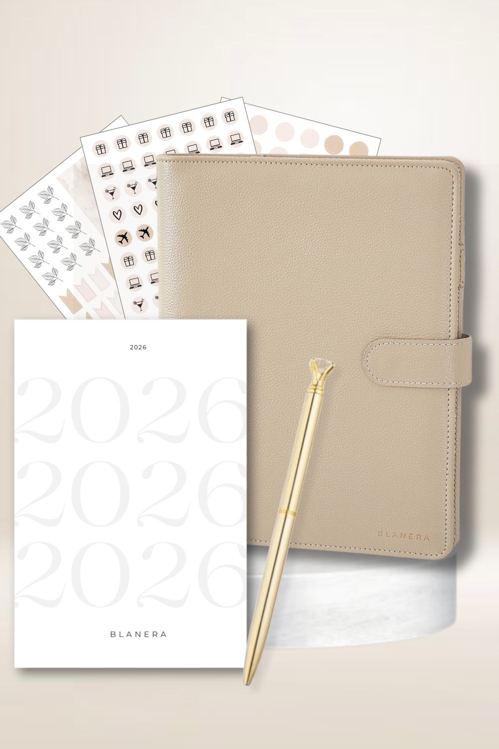 Ensemble (Couverture, Calendrier 2026, Stylo, Autocollants)