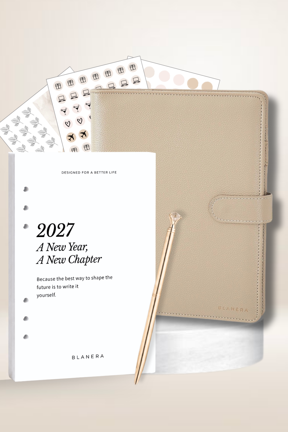 Ensemble 2027 : couverture, pages intérieures, stylo et autocollants